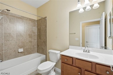 LOCATION, LOCATION, LOCATION! This beautifully maintained - photo 21