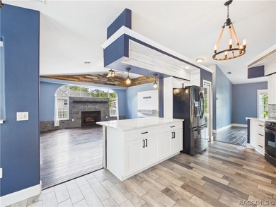 Welcome to 9 Plumbago Court, a well-maintained 3-bedroom, 2-bath - photo 8