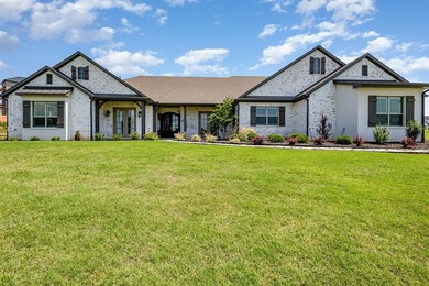 Lake Lewisville Home For Sale in Cross Roads Texas