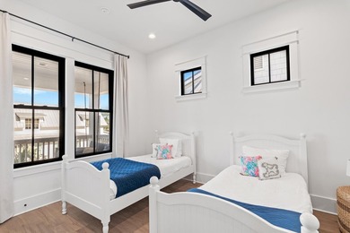 Fantastic opportunity to own one of the newest homes available - photo 33