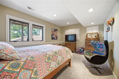 Very rare opportunity to own a stunning first-tier home on - photo 33