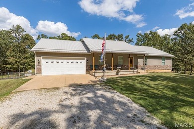 (private lake, pond, creek) Home Active Under Contract in Mineral Point Missouri