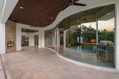 Luxury living in Dominion! Sprawling 1-story - photo 44