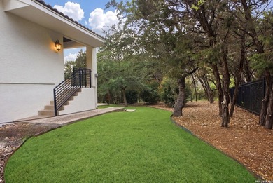 Luxury living in Dominion! Sprawling 1-story - photo 50