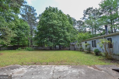 Investor special! Situated on approx. 0.44acre lot with existing - photo 10