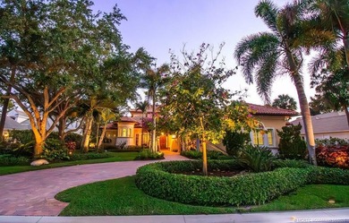 Custom Winchip build with a timeless design, 6BR/6.2BA + den - photo 2