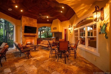 Custom Winchip build with a timeless design, 6BR/6.2BA + den - photo 4