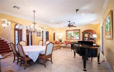 Custom Winchip build with a timeless design, 6BR/6.2BA + den - photo 10