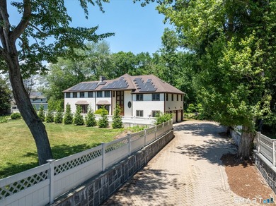 Set in Westport's sought-after Hunt Club neighborhood, this - photo 27