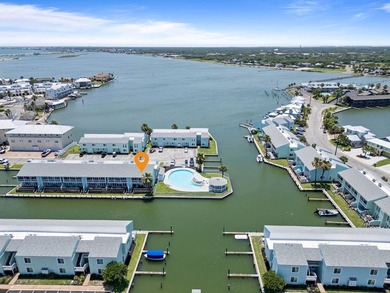 PRIME LOCATION! Beautifully remodeled and stylishly appointed - photo 7