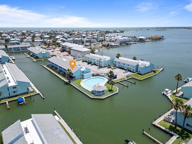 PRIME LOCATION! Beautifully remodeled and stylishly appointed - photo 8