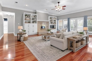 Welcome to 532 Dogwood Lane in the gated Hideaway Lake - photo 3