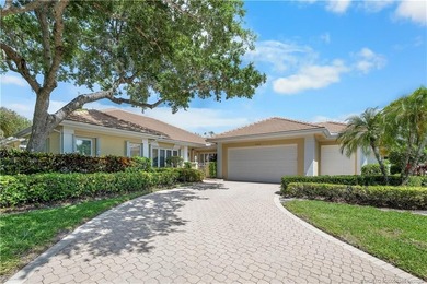St. Lucie River Home For Sale in Palm City Florida