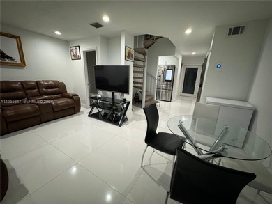 Kendale Lakes Area Condo For Sale in Miami Florida