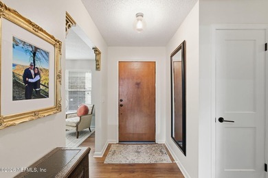 Location, location, location! This beautifully maintained brick - photo 6