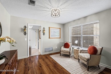 Location, location, location! This beautifully maintained brick - photo 8