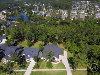$10,000 TOWARDS CLOSING COSTS! Welcome to this stunning like-new - photo 4