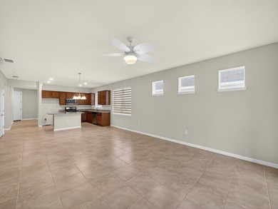 Welcome to this beautifully maintained 2-bedroom plus den - photo 6