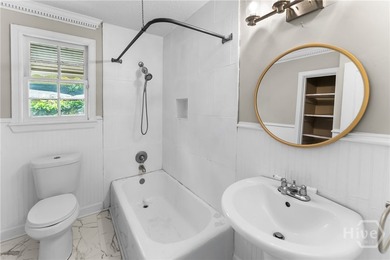 Quaint 3, possibly 4 bedroom brick bungalow in Savannah. The - photo 8