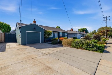 Welcome to 840 Capistrano Drive. This beautifully maintained - photo 4
