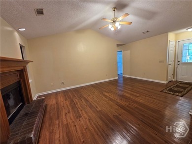 Beautiful 4 bedrooms and 3 bathrooms home located in Midway GA - photo 8