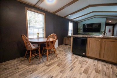 This charming 3-bedroom, 2 full bath single-wide home offers - photo 11