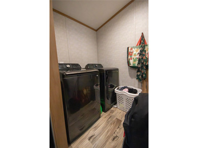 This charming 3-bedroom, 2 full bath single-wide home offers - photo 12