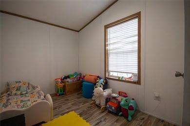 This charming 3-bedroom, 2 full bath single-wide home offers - photo 13
