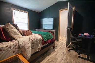 This charming 3-bedroom, 2 full bath single-wide home offers - photo 19