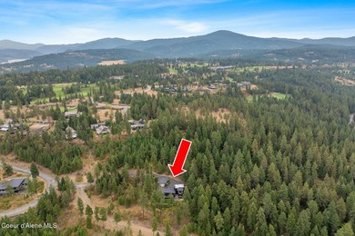 Tucked away in a secluded private cul-de-sac, this 1.71-acre - photo 19