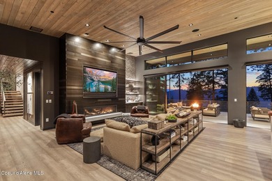 Tucked away in a secluded private cul-de-sac, this 1.71-acre - photo 22