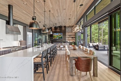 Tucked away in a secluded private cul-de-sac, this 1.71-acre - photo 31