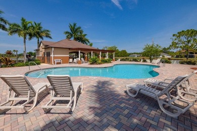 2025 roof! CBS! This charming 3 bedroom, 2 1/2 bathroom - photo 32