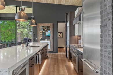 Tucked away in a secluded private cul-de-sac, this 1.71-acre - photo 33
