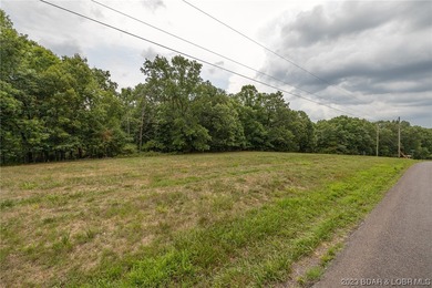 2.13 Acres in English Gardens subdivision fronting South Buck - photo 4