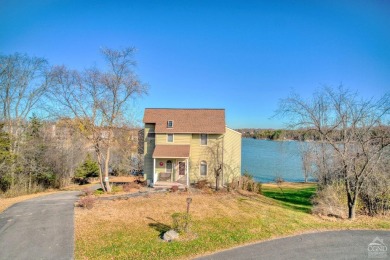 Lake Home For Sale in Athens, New York