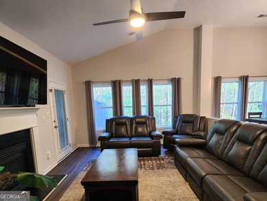 Welcome to 1072 Creekhead. This 4 Bedroom 3 full bath home is - photo 11