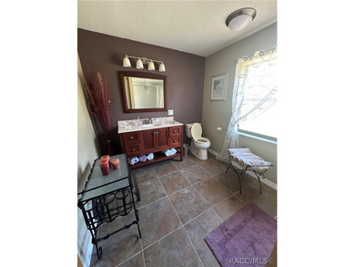 Crystal River Cutie! 2 BR/2 bath split floor plan with beautiful - photo 23