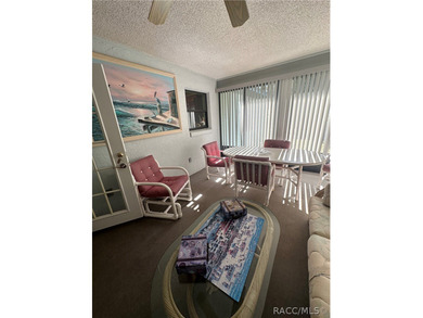 Crystal River Cutie! 2 BR/2 bath split floor plan with beautiful - photo 27