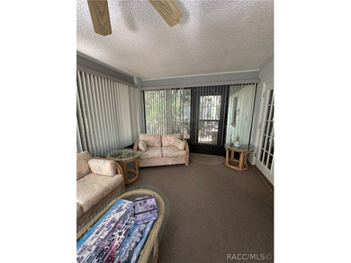 Crystal River Cutie! 2 BR/2 bath split floor plan with beautiful - photo 31