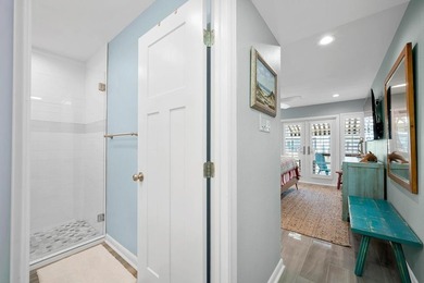Stunning waterfront 2 bedroom/2 bath condo in the highly - photo 4
