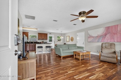 Welcome home to this charming 2BR/2BA concrete block home. No - photo 4