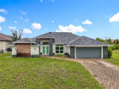 Cape Coral Lakes Area Home Sale Pending in Cape Coral Florida