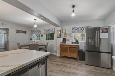 Welcome to 16640 Los Banos St in Ashland between San Leandro and - photo 5