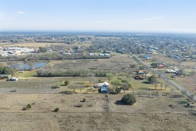 Lake Fayette Acreage For Sale in Fayetteville Texas