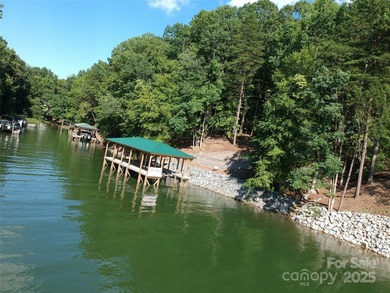 Oversized estate lot on the shores of Lake Norman! This large 1 - photo 26