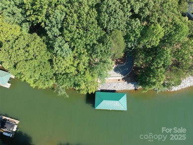 Oversized estate lot on the shores of Lake Norman! This large 1 - photo 27