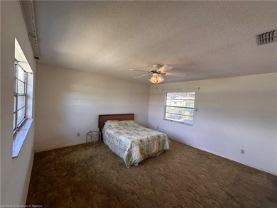 PRICED TO SELL!!! NICE, 2 BEDROOM, 2 BATH HOME IS LOCATED ON A - photo 27