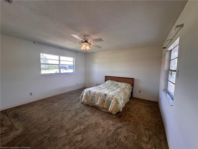 PRICED TO SELL!!! NICE, 2 BEDROOM, 2 BATH HOME IS LOCATED ON A - photo 28