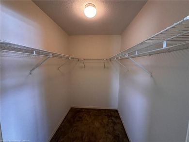 PRICED TO SELL!!! NICE, 2 BEDROOM, 2 BATH HOME IS LOCATED ON A - photo 29